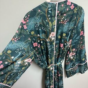 Women’s Robe
